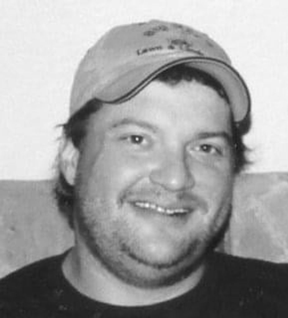 Grady Ray Lewis Profile Photo