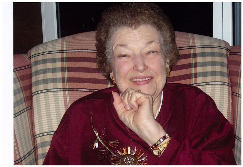 Evelyn Eilizabeth Dobkins