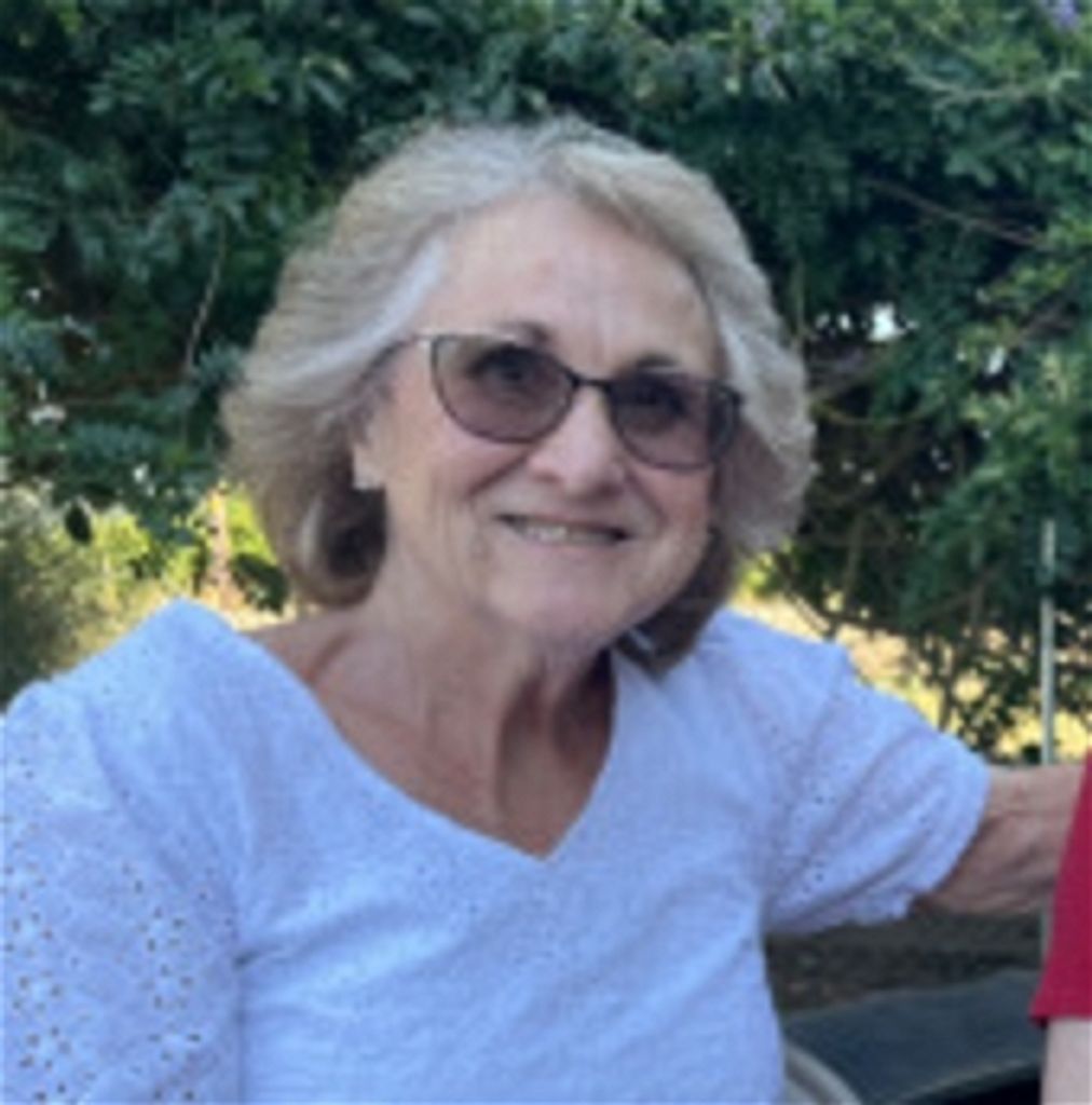 Trudi Evans-Henderson Profile Photo