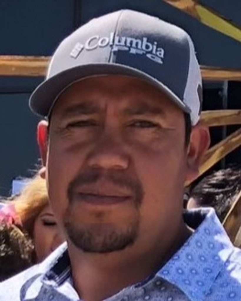 "CHINO" Jose Victor Estrada