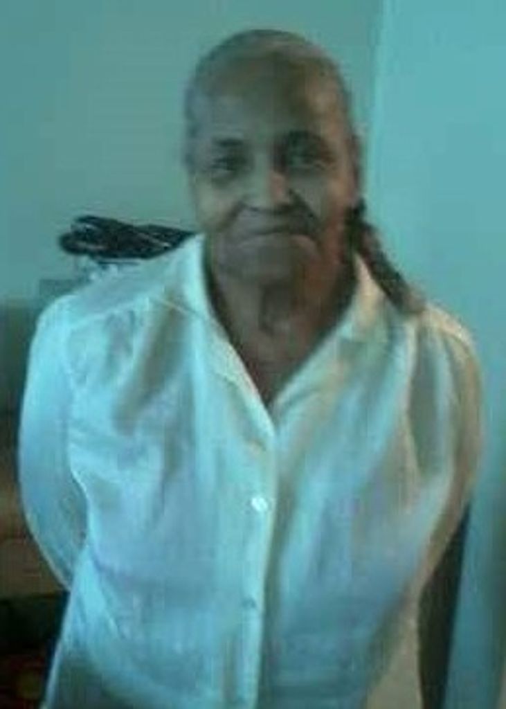 Almarie "Marie" (Houston)  White