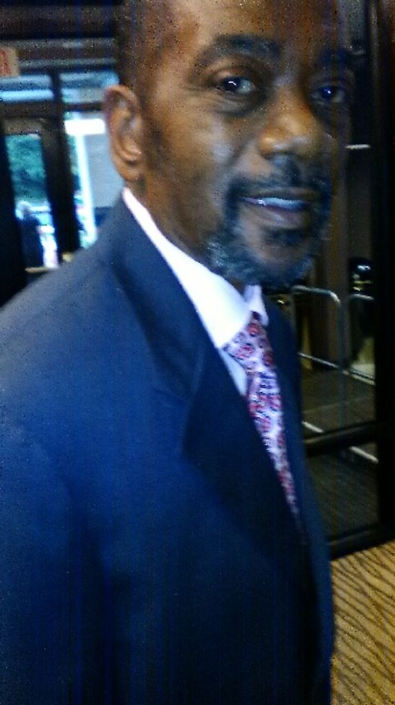 Mr. Willie John Robertson Profile Photo