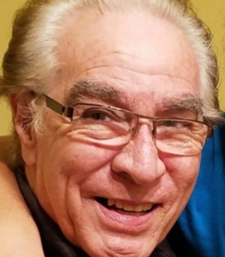 Gustavo Reyes Profile Photo