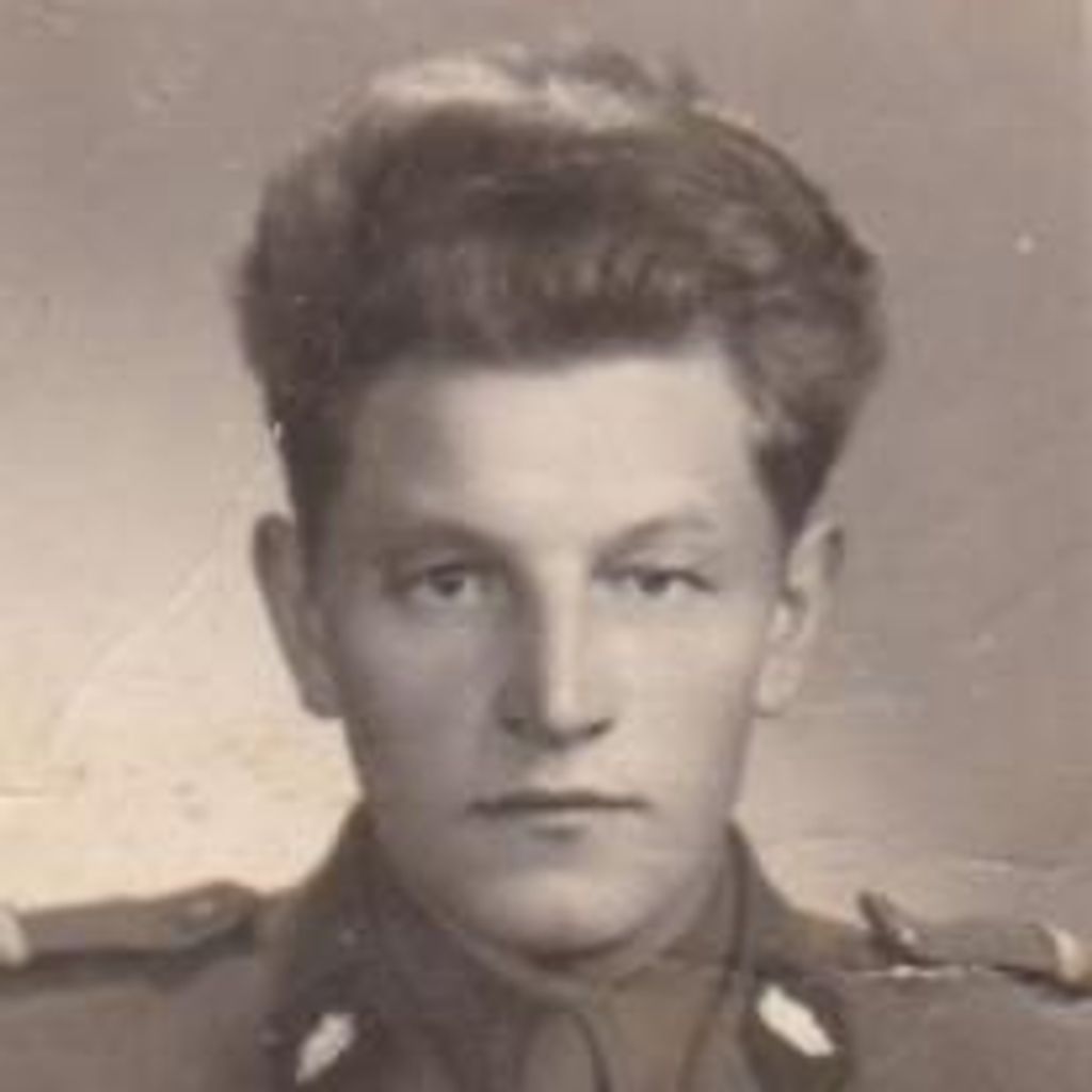 Stanislaw Siwiec Profile Photo