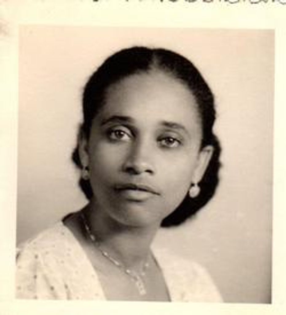 Pierrette Henrie Present Profile Photo