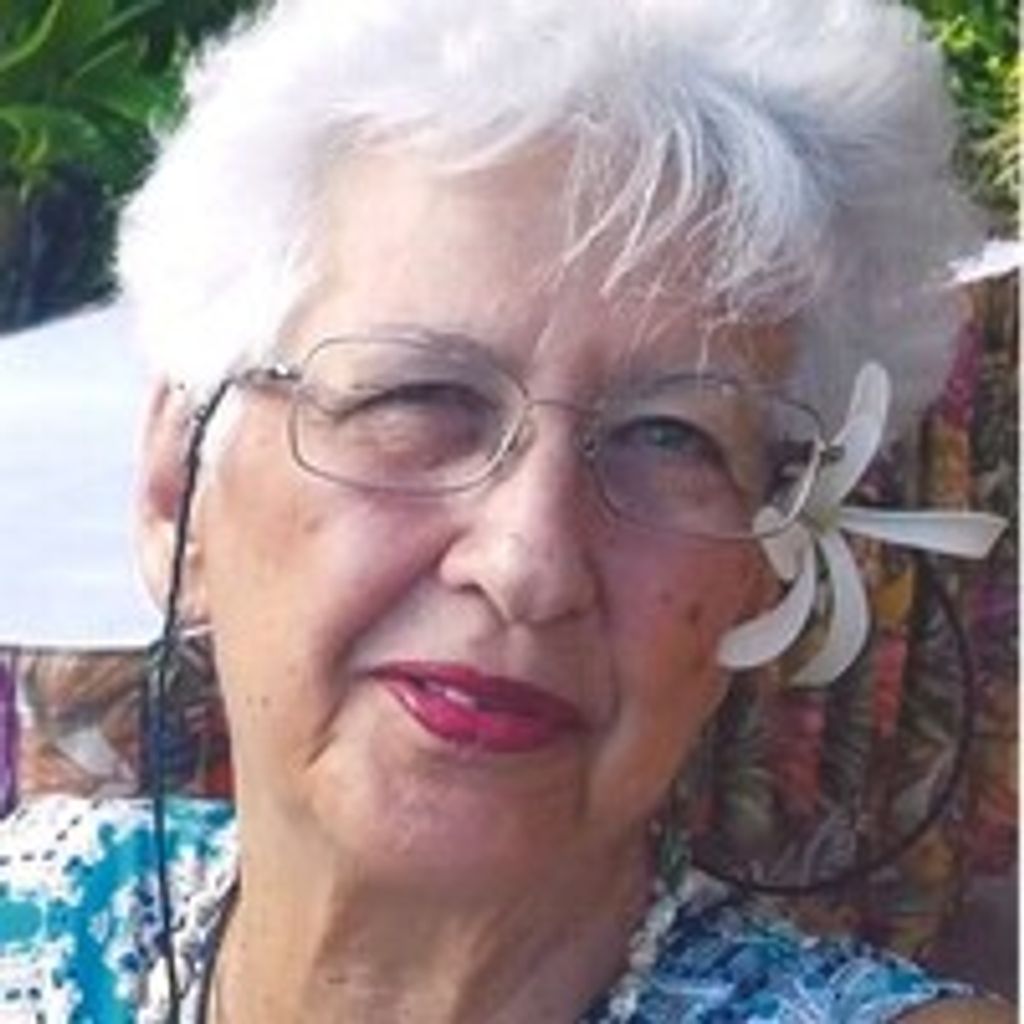 Elizabeth- Davis