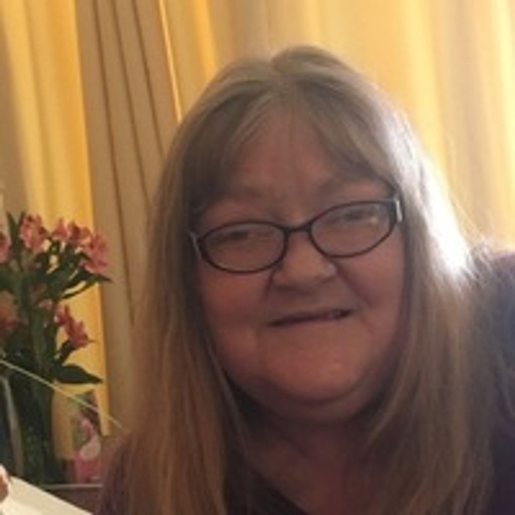 Amy L Edwards Profile Photo
