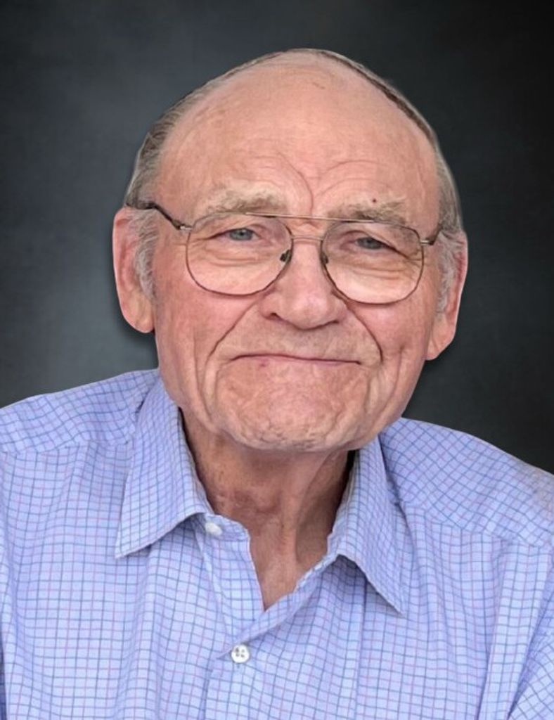 Hjalmar Lee Johnson Profile Photo