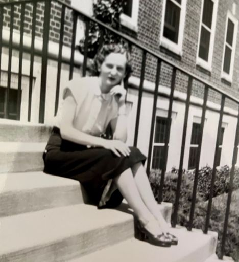 Lillian Mae Dambrauskas photo gallery thumbnail 3 of 26
