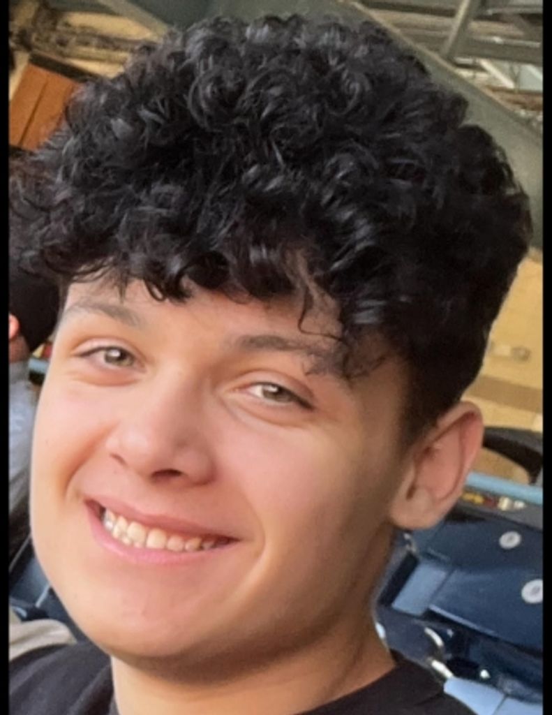 Salvador  Miguel Ruiz V Profile Photo