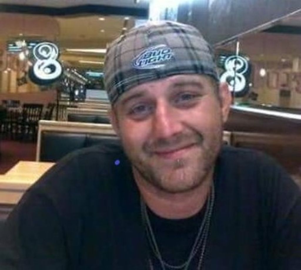 Joshua Phillip Roberts Profile Photo