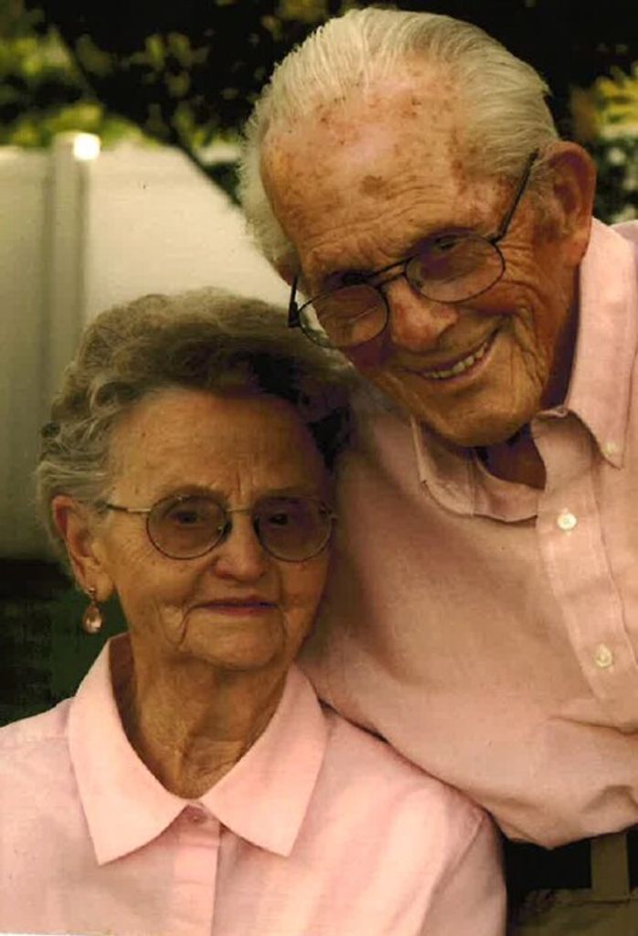 Carol Elaine (Peterson)  Christian