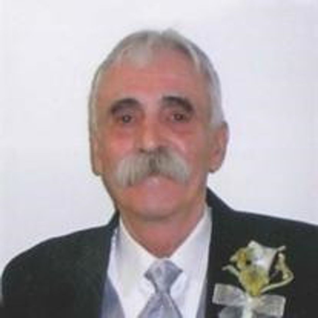 Tracy Earl Smalley