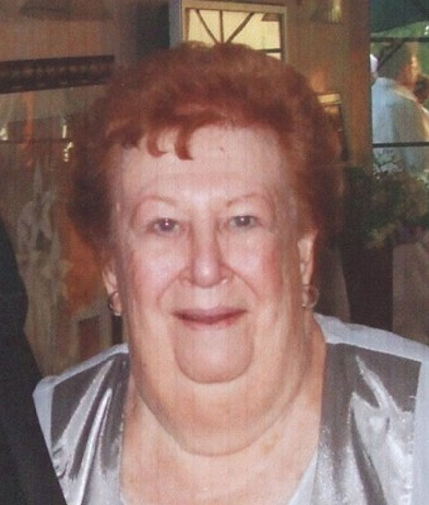 Stella  Monahan (snyder)