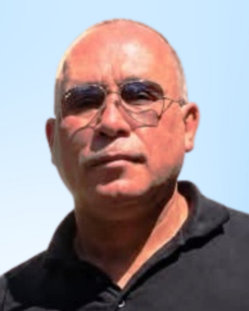 Carlos Alberto Martinez Profile Photo
