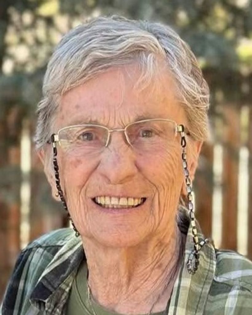 Lois Elaine Adams Profile Photo