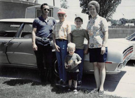 Dale Eugene Bobb photo gallery thumbnail 39 of 55