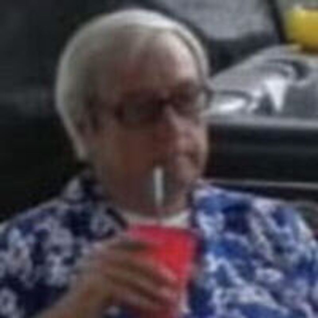 Roy Dan Larson Profile Photo