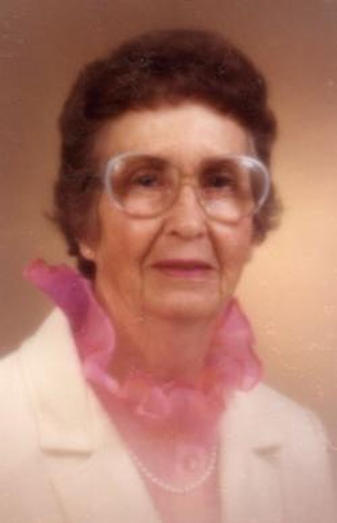 Edythe A Richards