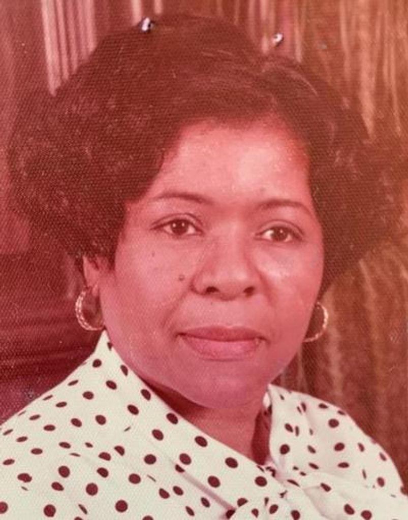 Elvira Perkins Profile Photo