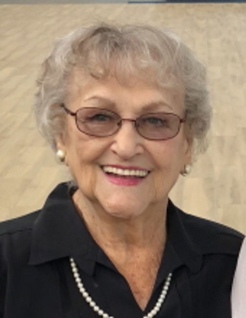 Isabel Trew Profile Photo