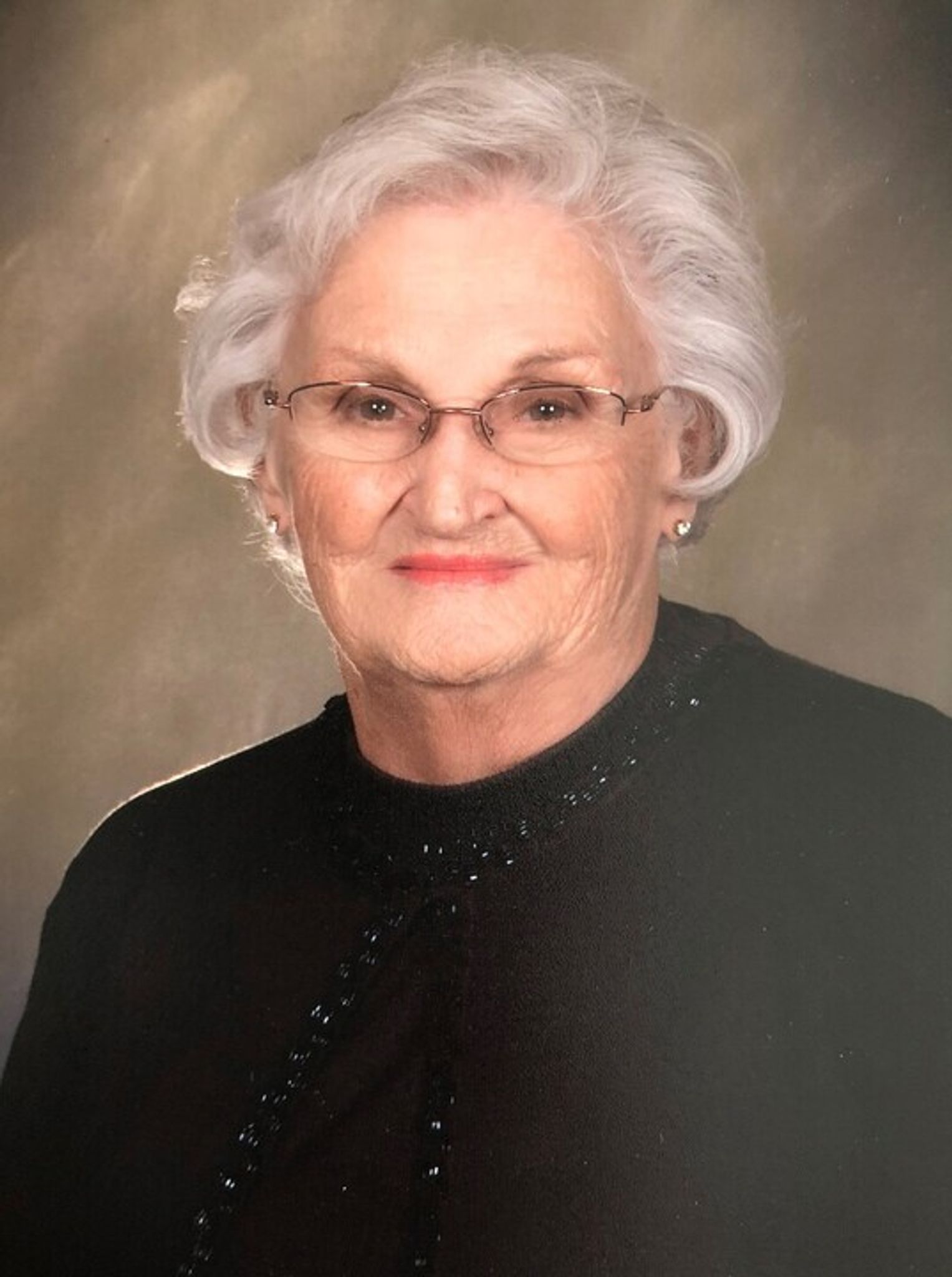 Dorothy Dvorsky photo gallery image 1 of 1