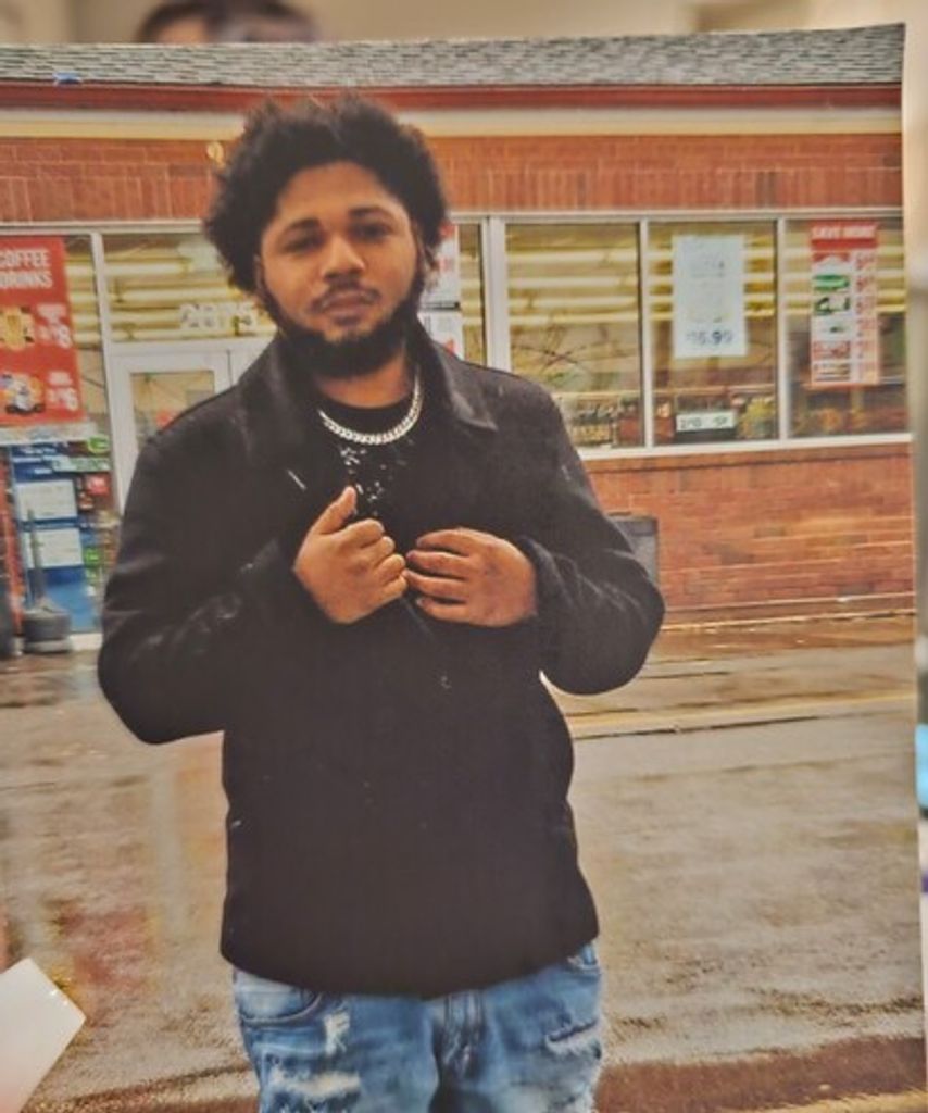 Antjuan Robert Washington Profile Photo
