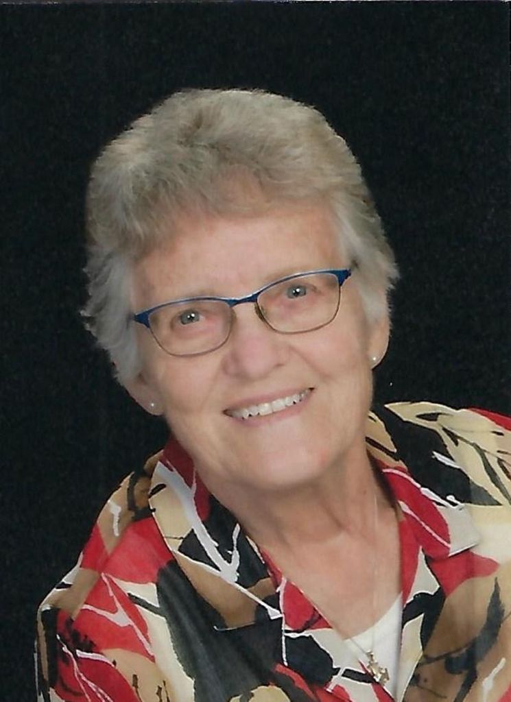 Betty Lou Kiscunas Profile Photo