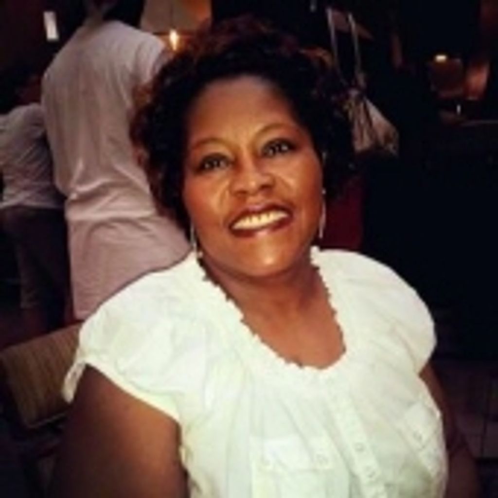 Nadine Phenix Profile Photo