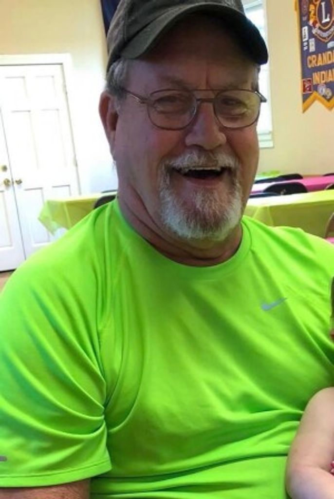 Robert D Brown