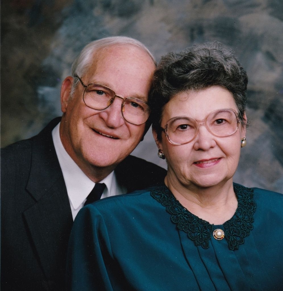 Dorothy (Vlcek)  Meighen