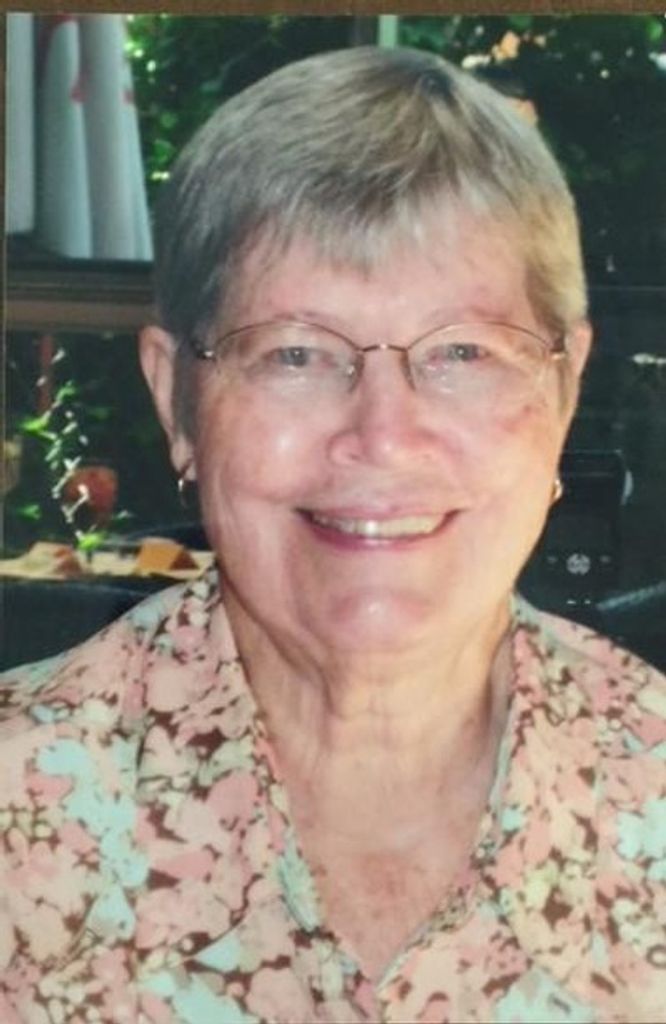 Vivian "Libby" Hahn Profile Photo