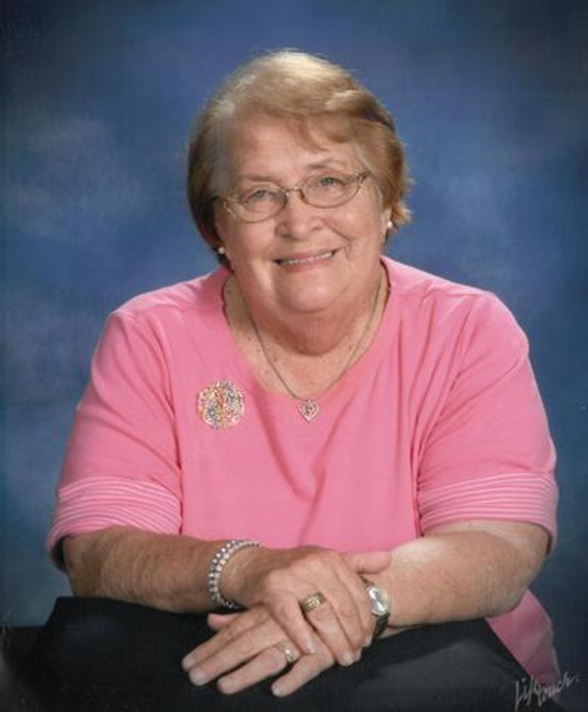 Vivian "Vi" Olson Profile Photo