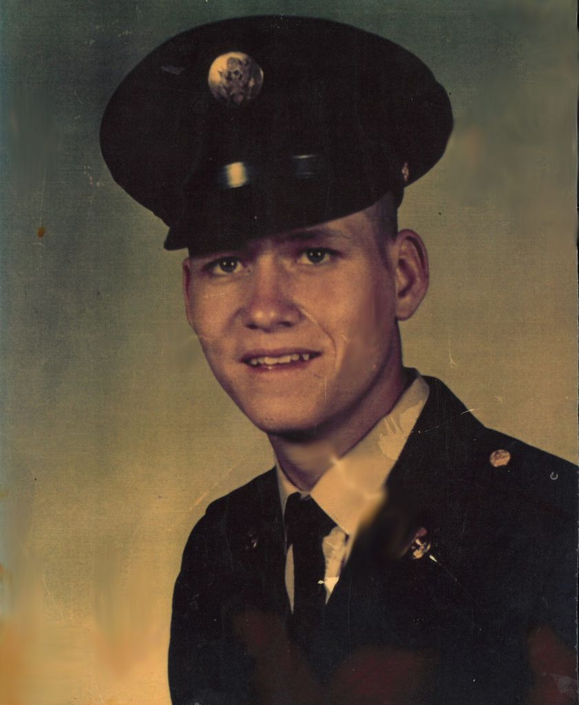 Harry Mason Holmes Jr.