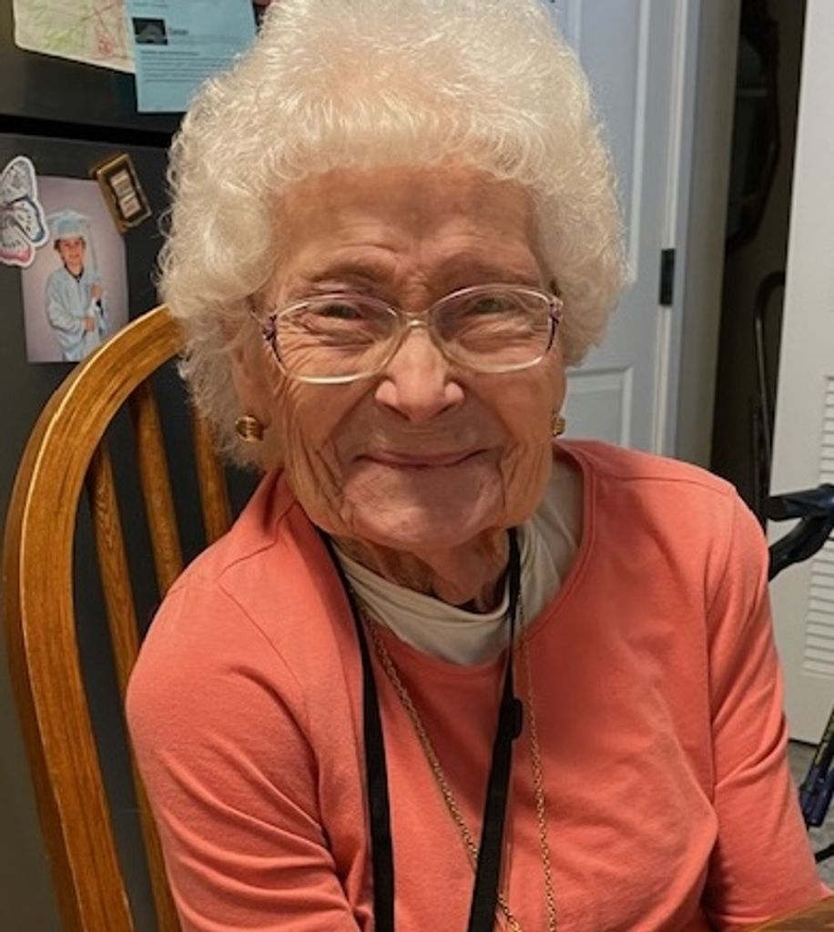 Darlene Juanita (Shaw) Yount