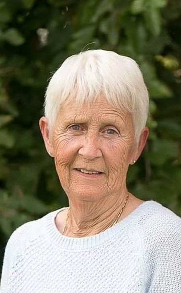 Susan Jane (Petersen)  Brown Profile Photo