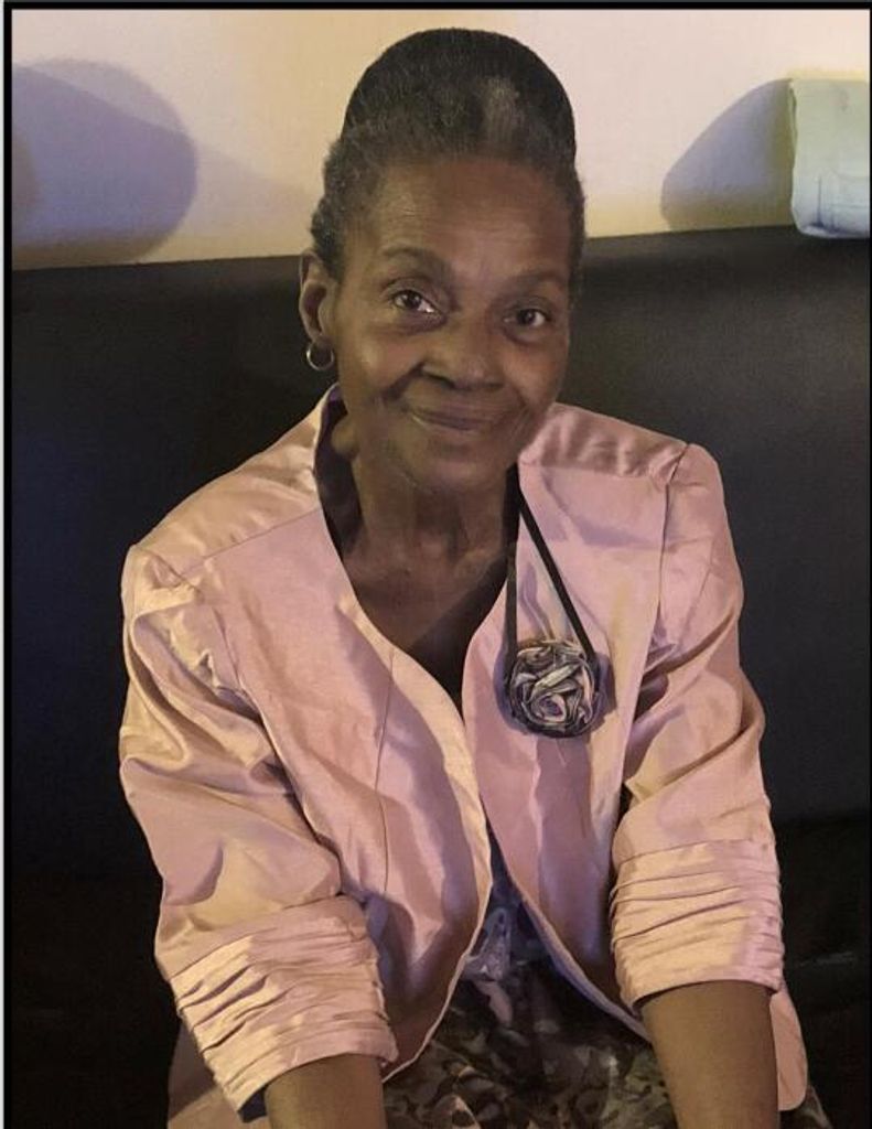 Sally Lue Thompkins Profile Photo