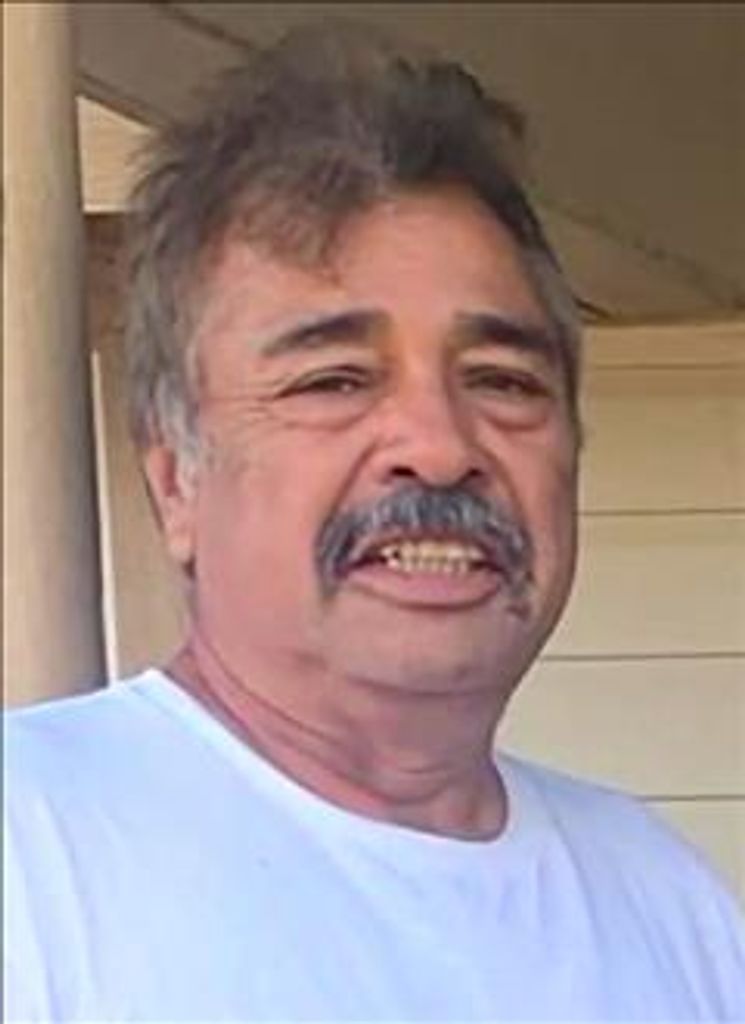 Ernest Hernandez Profile Photo