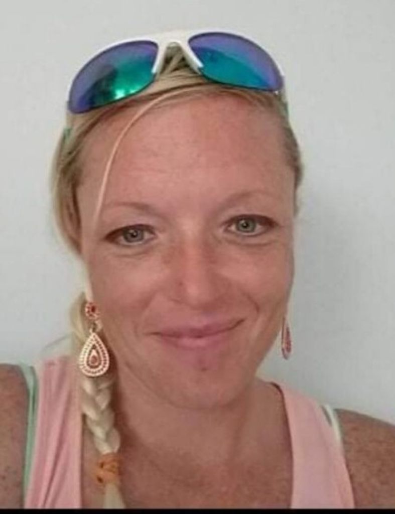 Jenniffer Nicole (Russell)  Roberts Profile Photo