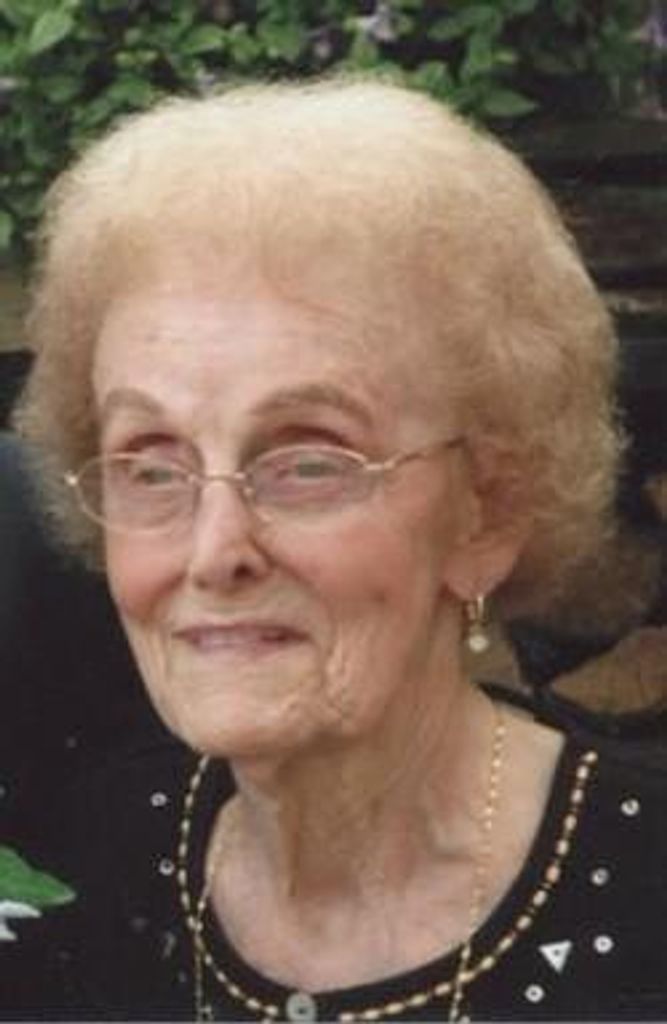 Nelta Grant