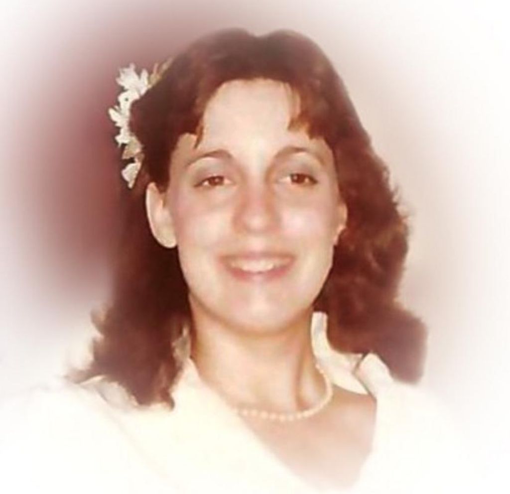 Bernadine Louise Derossett