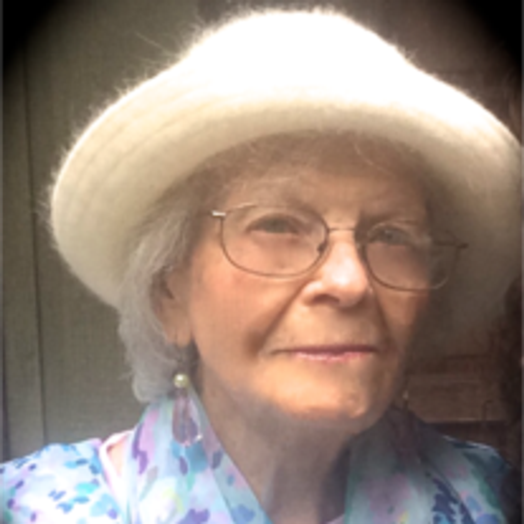 Coral Jeanne Peterson Lee