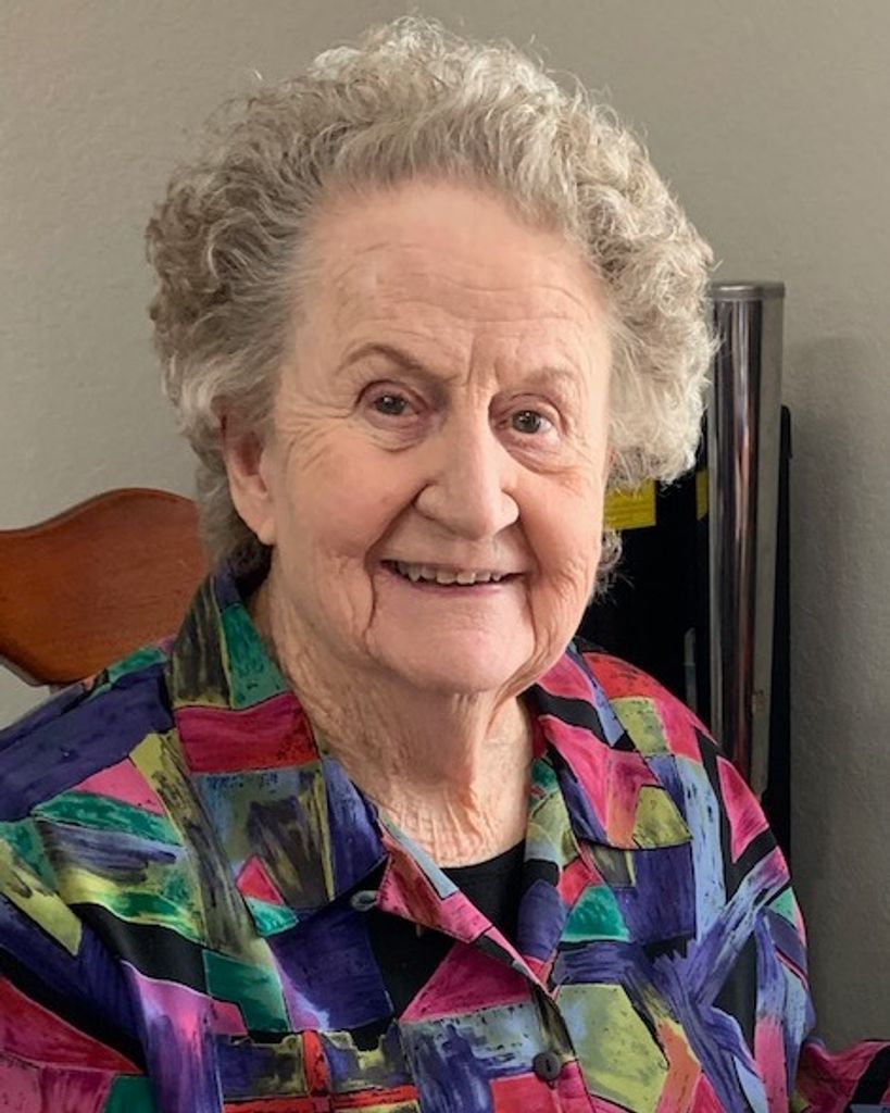Vimmajean Hunt White