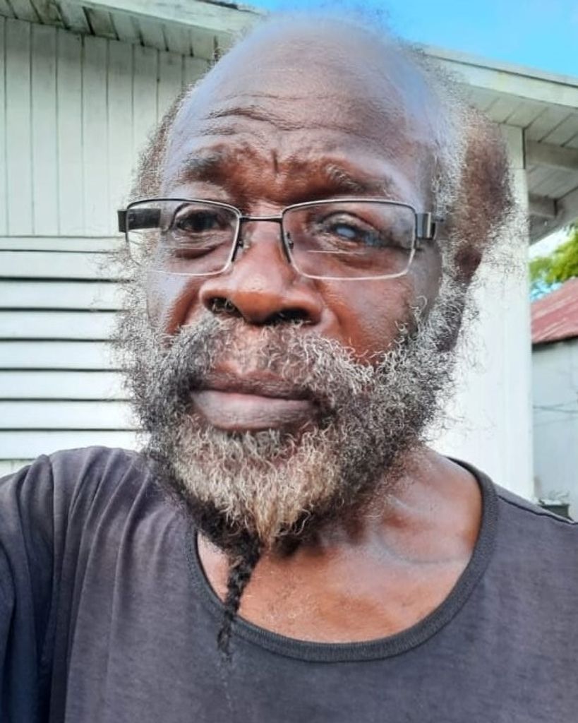 Bannister Lorenzo Shallow Profile Photo