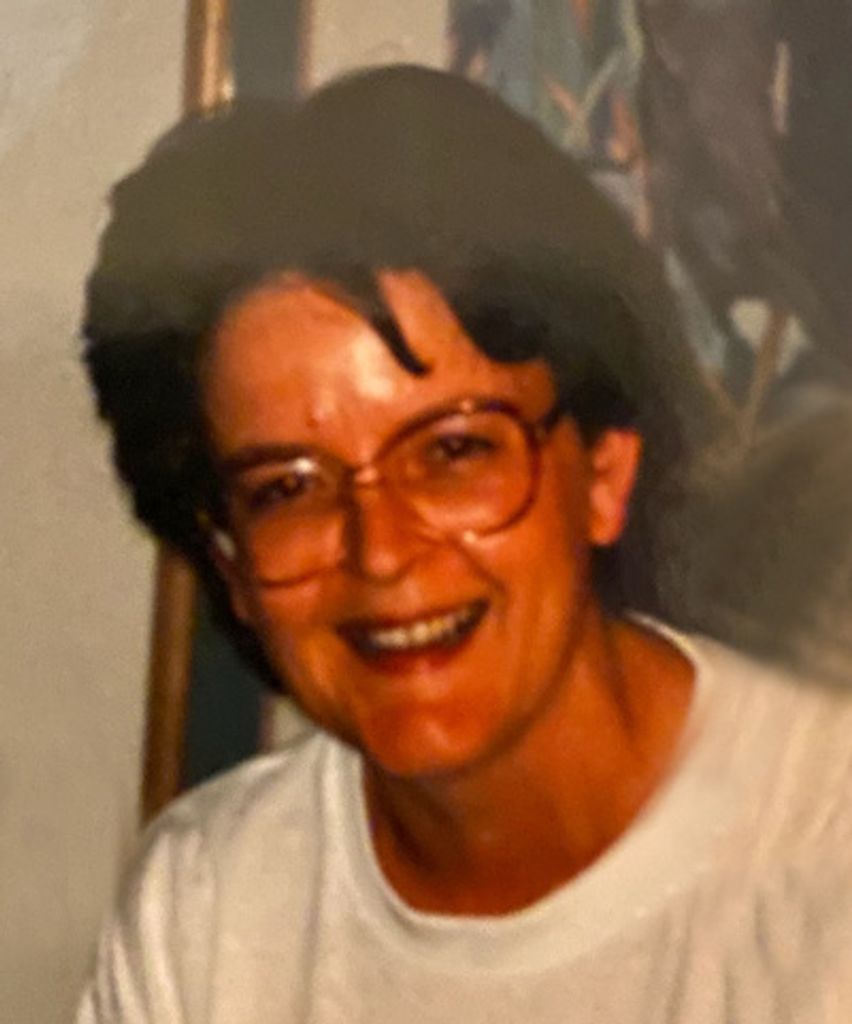 Laura Bendickson Profile Photo