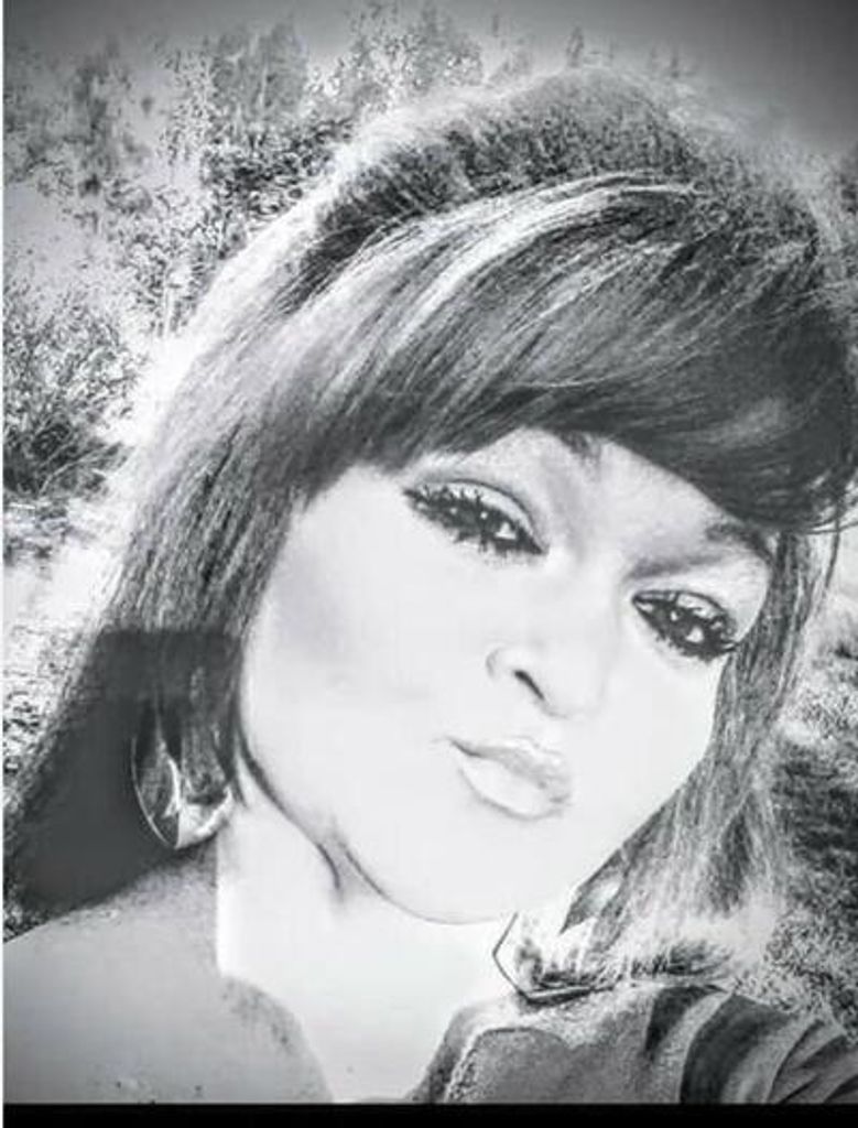 Tara Lee Estes Profile Photo