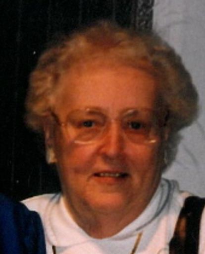 Helen Louise Muller photo gallery thumbnail 1 of 1