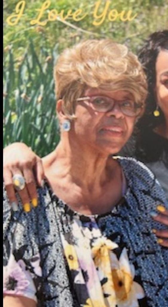 Annie Rogers Profile Photo