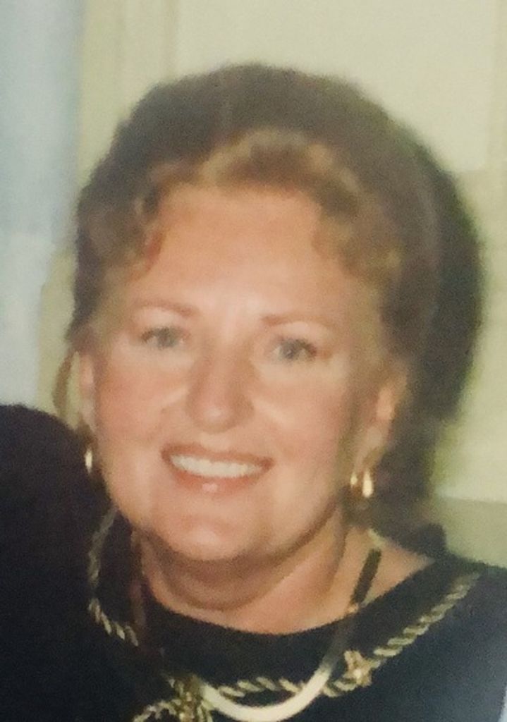 Christine Emily Gelios Profile Photo