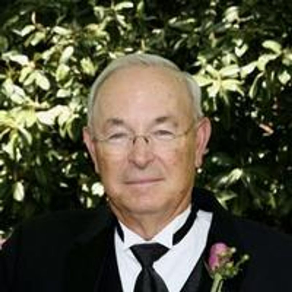 Lowell Eugene Tripp Profile Photo
